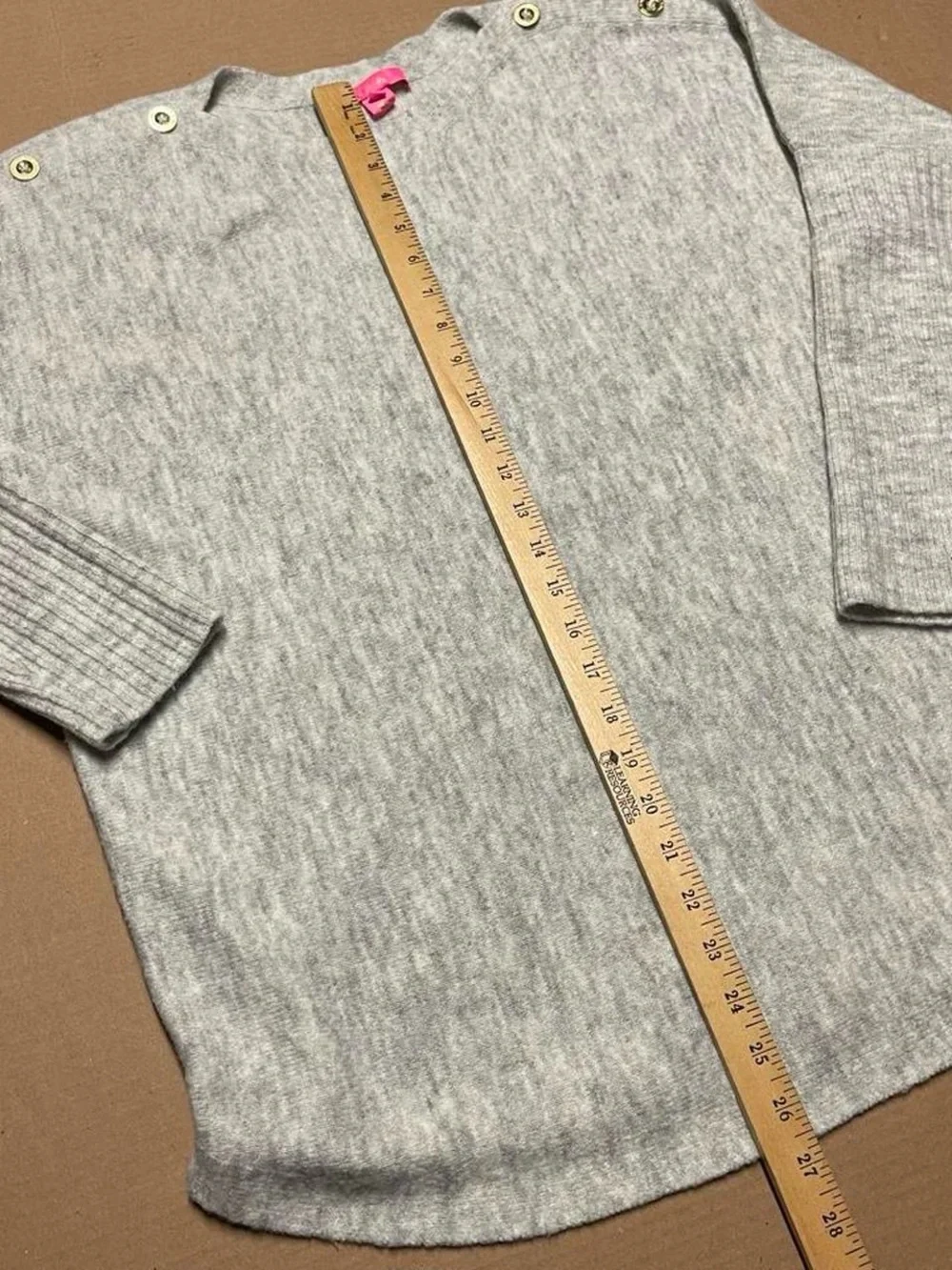 Lilly Pulitzer Womens Medium Arna Pullover Sweater Seaside Grey Relaxed Fit - Picture 8 of 10